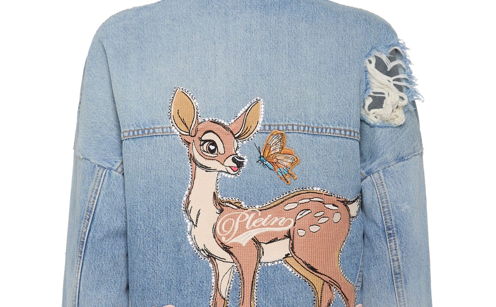 O denim conquista protagonismo no luxo e a Philipp Plein mostra por que o jeans nunca foi tão sofisticado