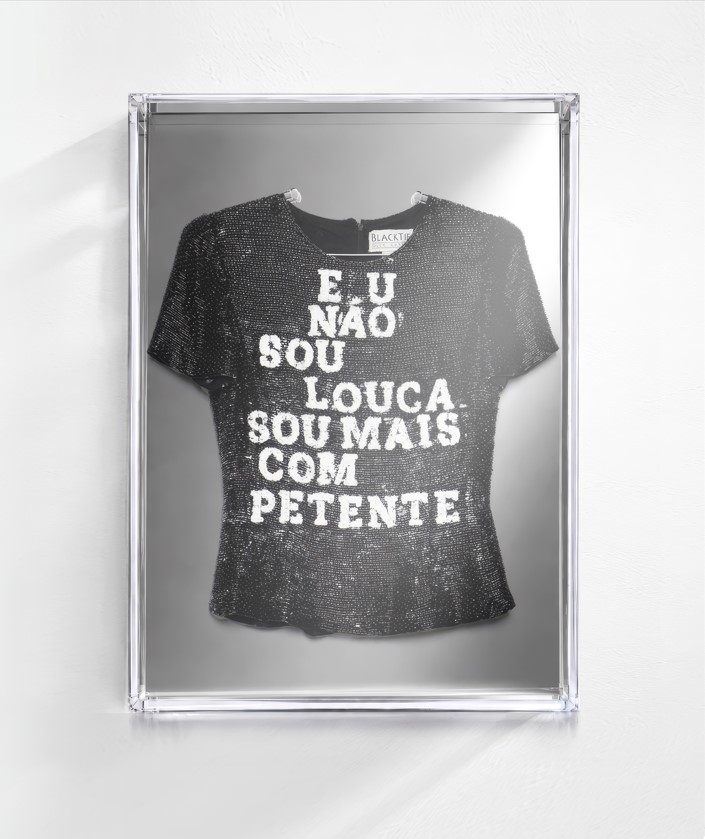 Fause Haten apresenta “DITO! Aquilo que não foi” em sua primeira exposição individual como artista visual
